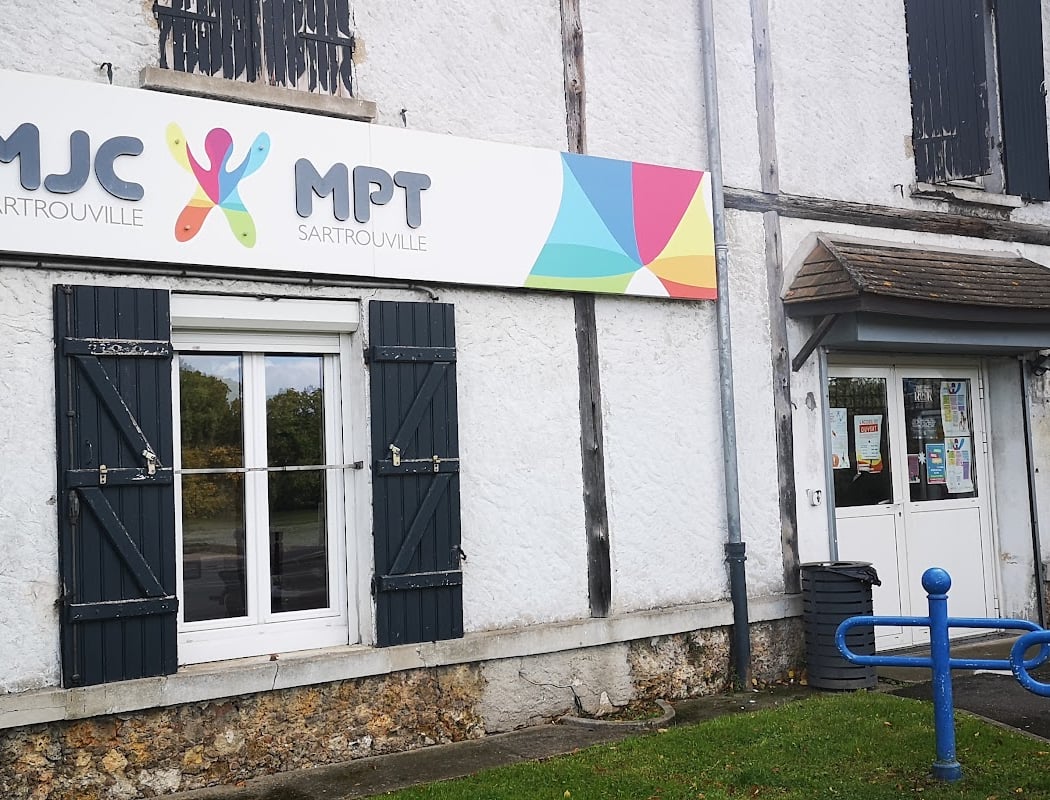 M.j.c Home Des Jeunes Et De La Culture 1
